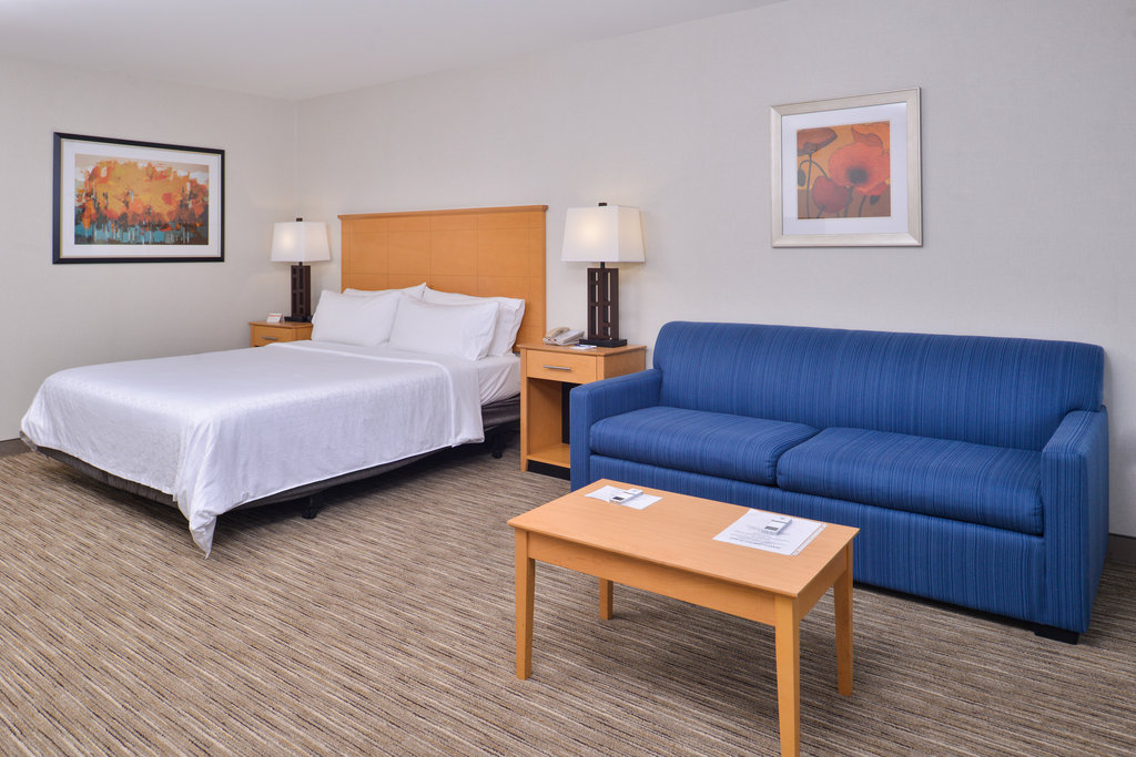 Holiday Inn Express STOCKTON SOUTHEAST  - Tap to explore photos