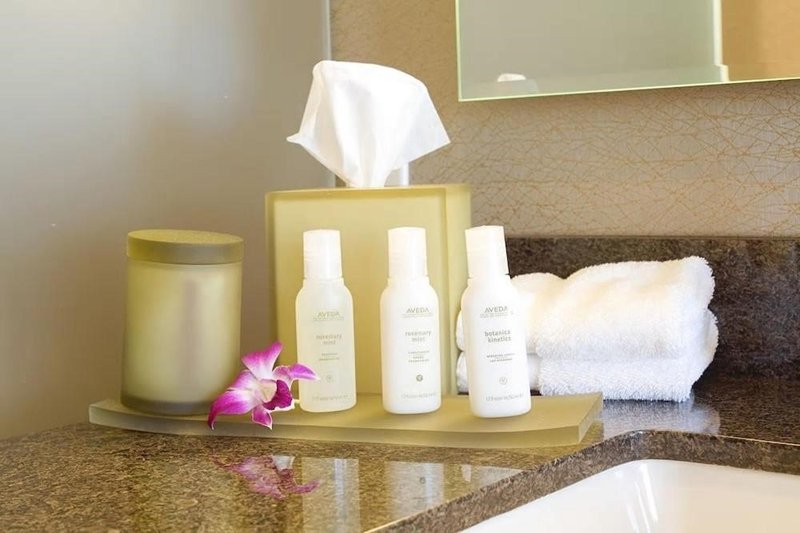 THE PINNACLE AT THE PIER