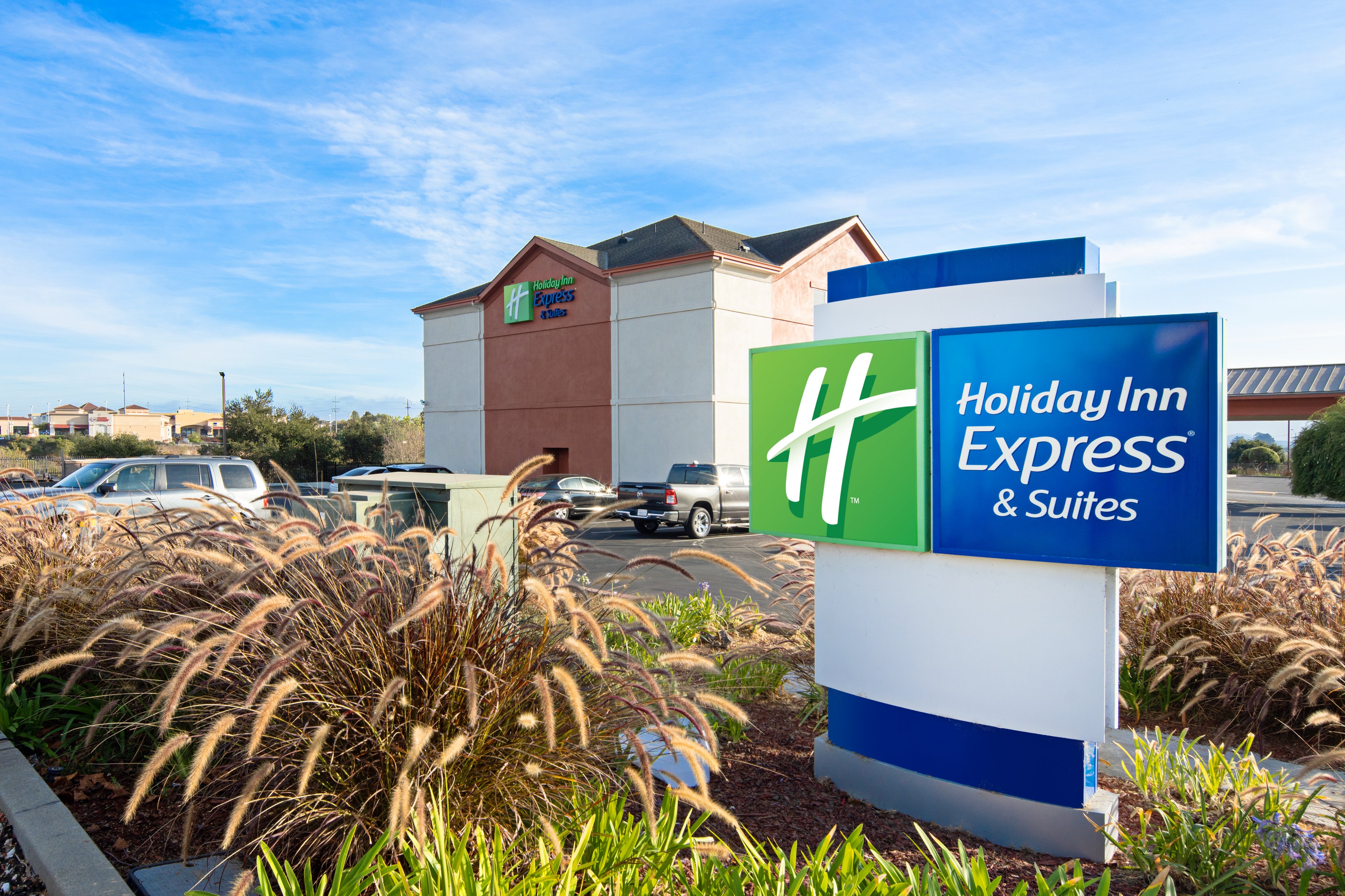 Holiday Inn Express Hotel Suite- Tourist Class Watsonville Ca Hotels- Gds Reservation Codes Travel Weekly