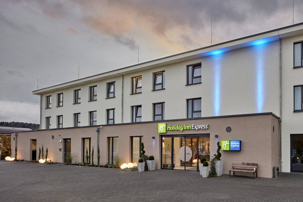 Holiday Inn Express MERZIG - Tap to explore photos