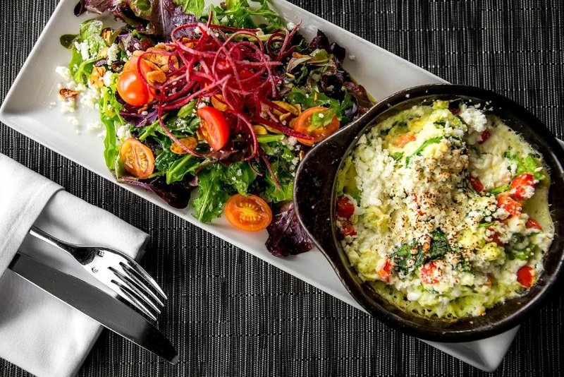 THE PINNACLE AT THE PIER