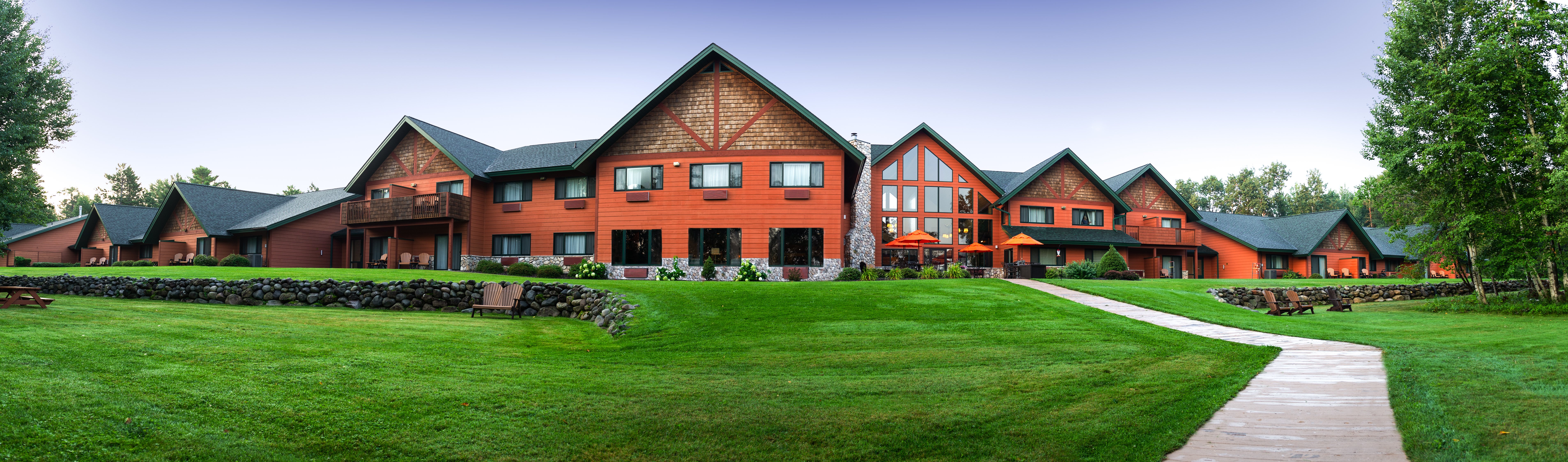 Holiday Inn Express & Suites Hayward Hayward, WI Hotels Tourist Class