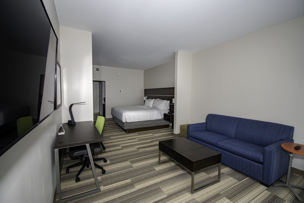 Holiday Inn Express & Suites Tonawanda - Buffalo Area - Tap to explore photos