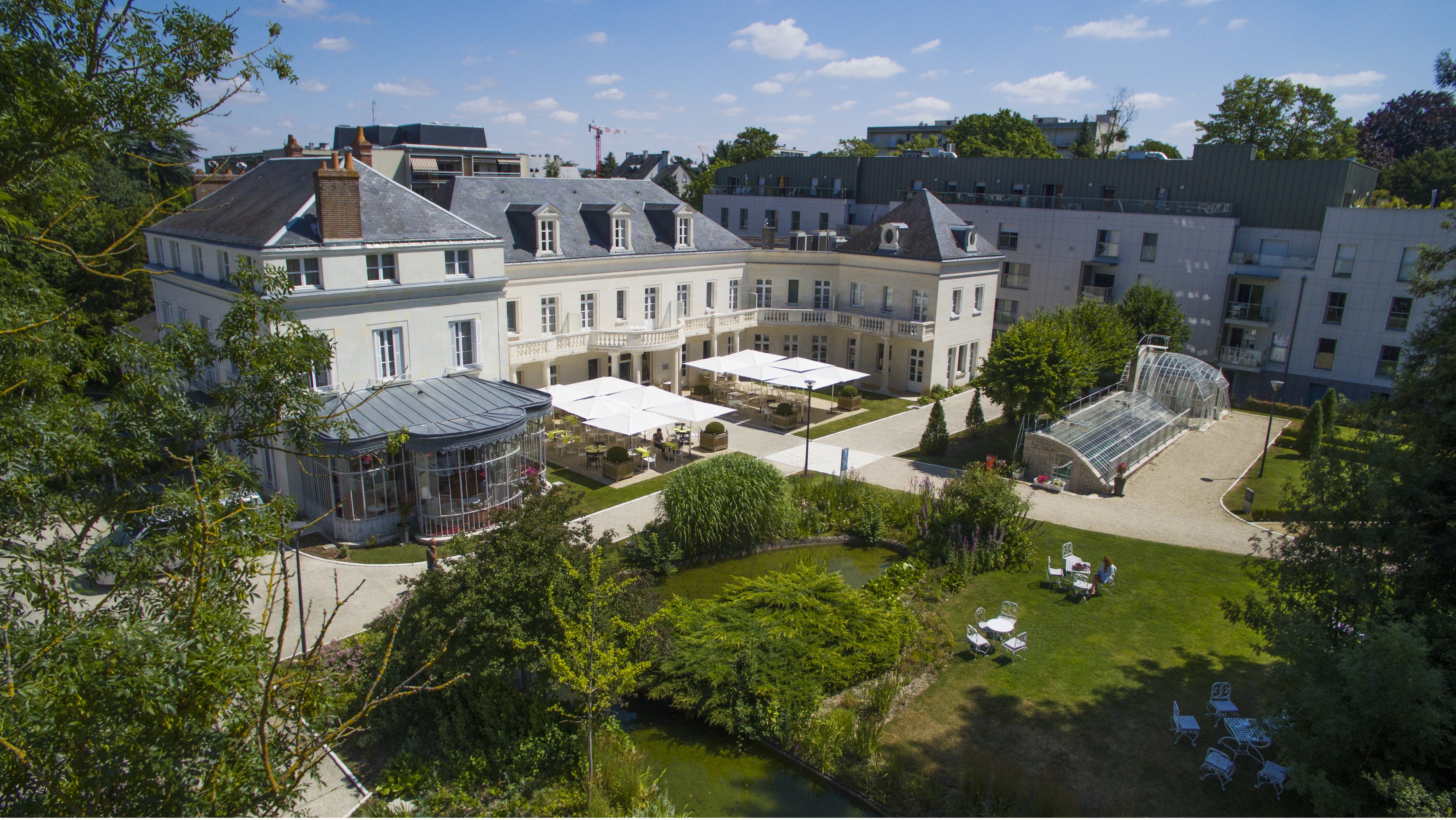 clarion hotel chateau belmont tours france
