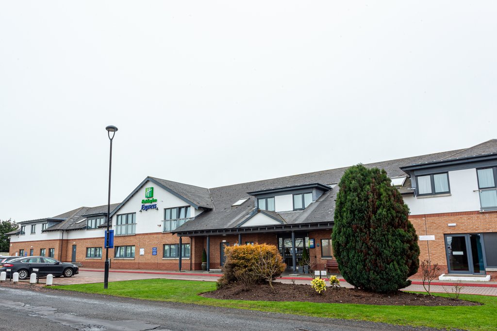 Holiday Inn Express EDINBURGH AIRPORT by IHG