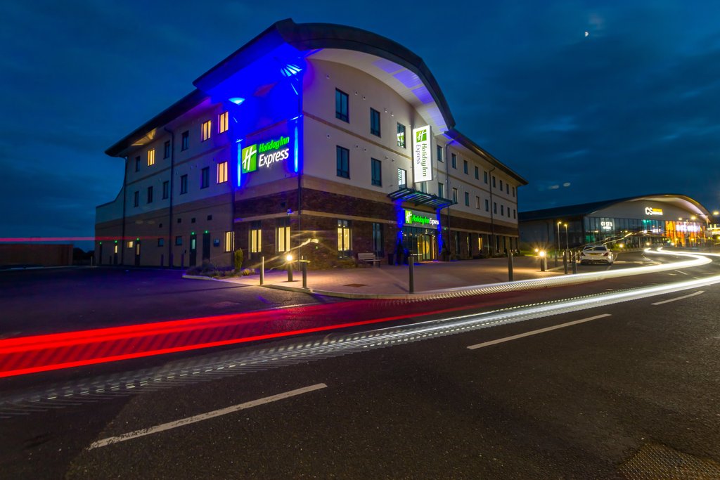 Holiday Inn Express Bodmin - Victoria Junction - Tap to explore photos
