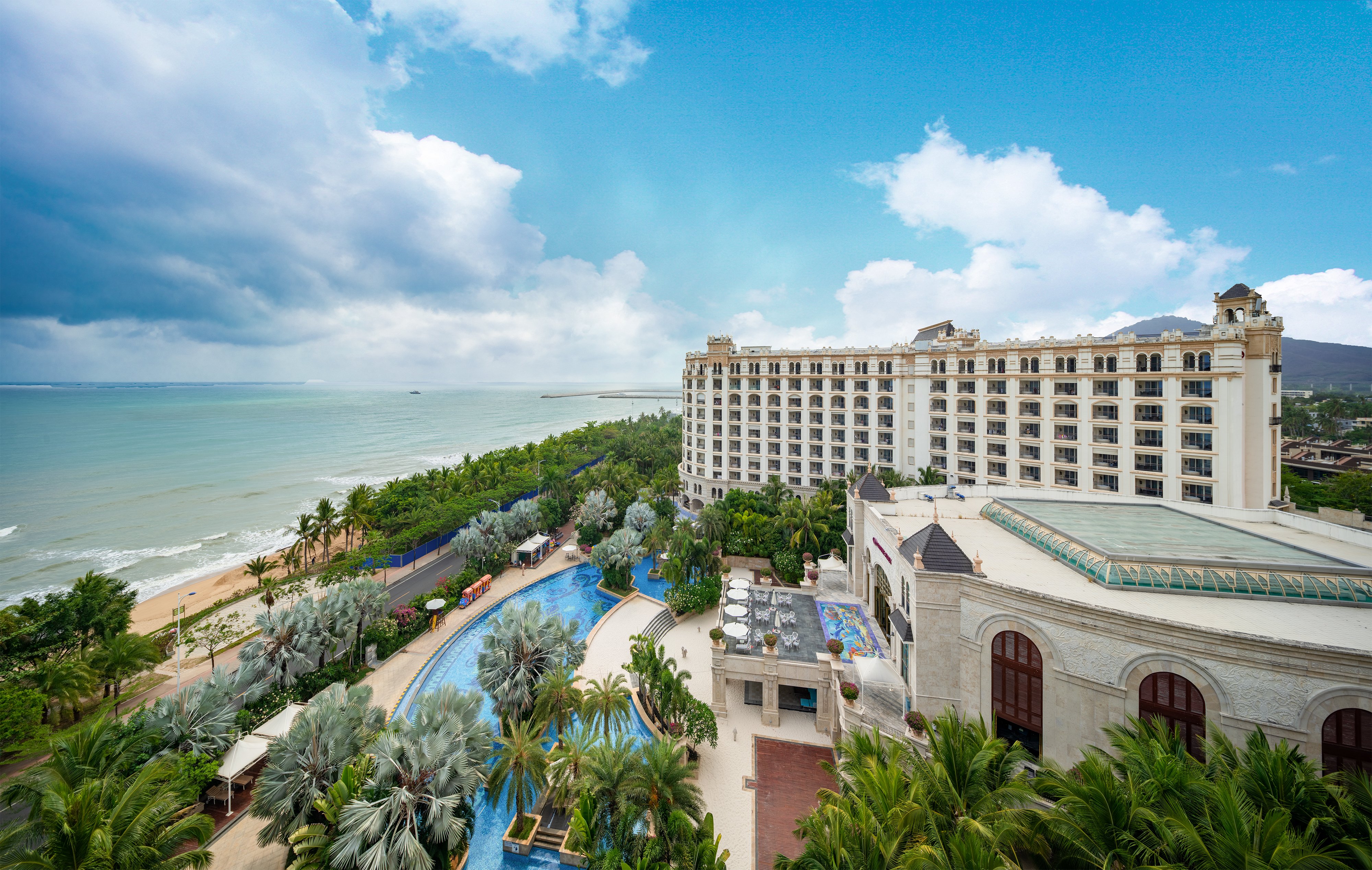hotels in sanya china hainan island