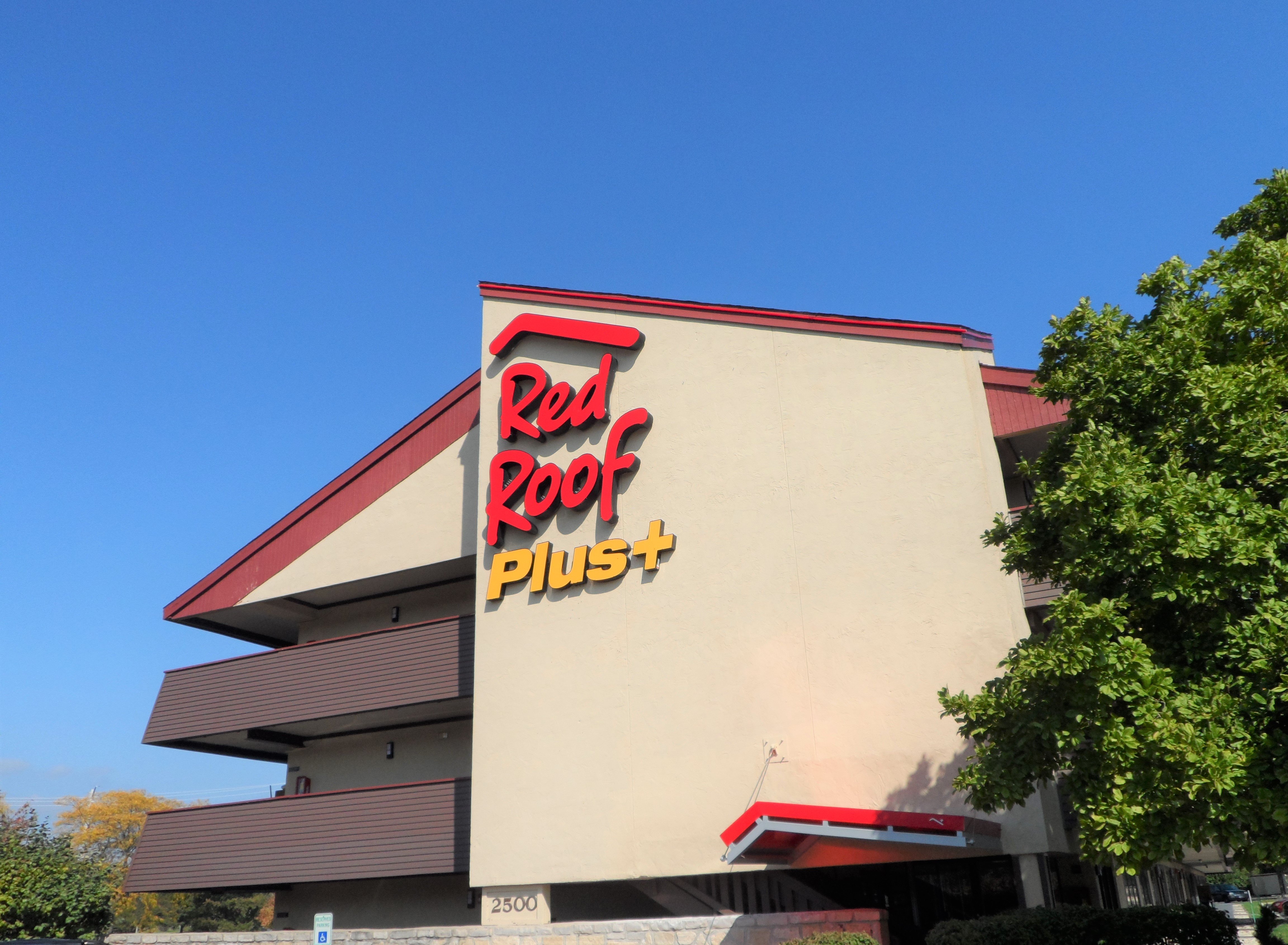 Red Roof PLUS  Chicago Hoffman Estates- Hoffman Estates  Hotels