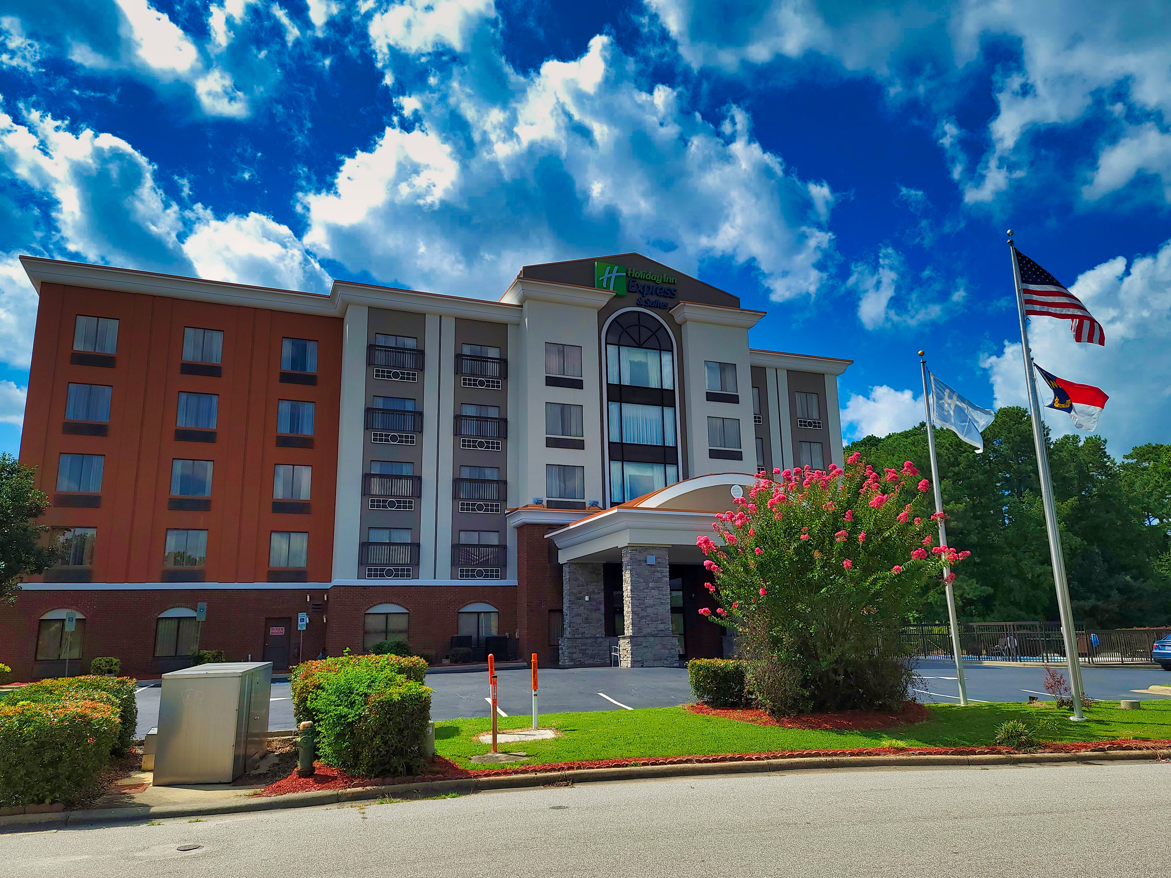 Holiday Inn Express Wilson Wilson, NC Hotels Tourist Class Hotels in