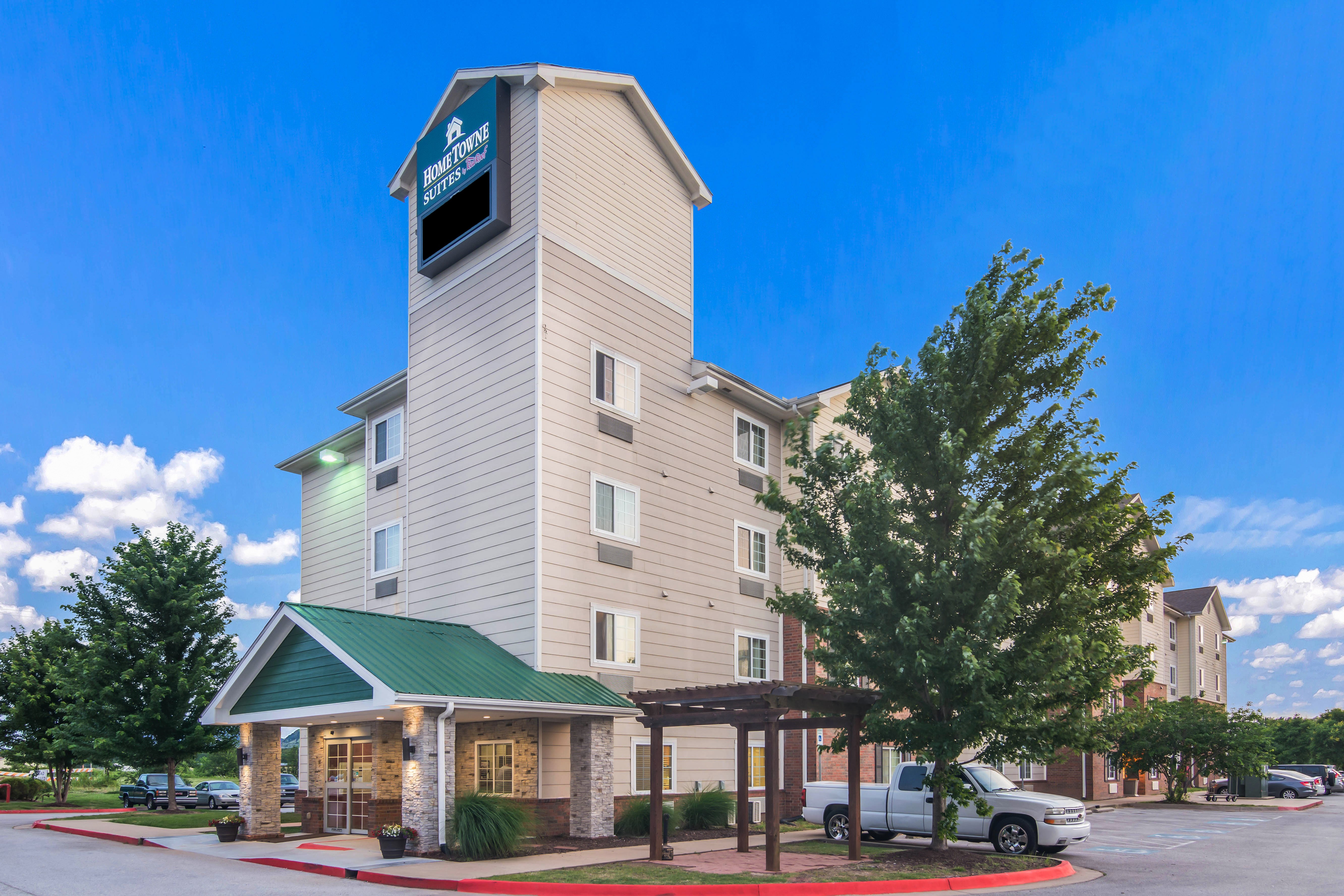 HomeTowne Studios & Suites Bentonville Bentonville, AR Hotels Tourist