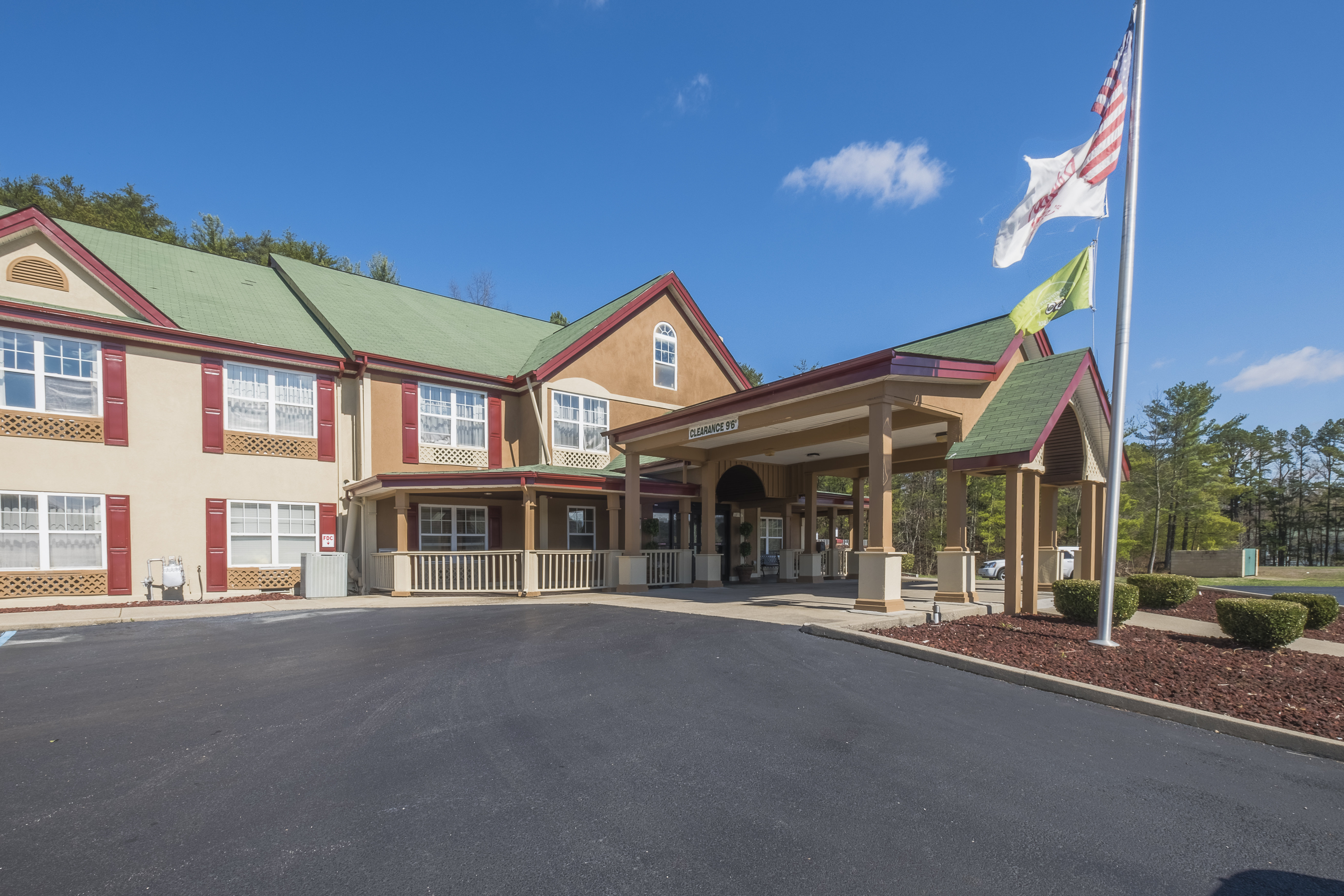 Red Roof Inn Suites Corbin- Tourist Class Corbin Ky Hotels- Gds Reservation Codes Travel Weekly
