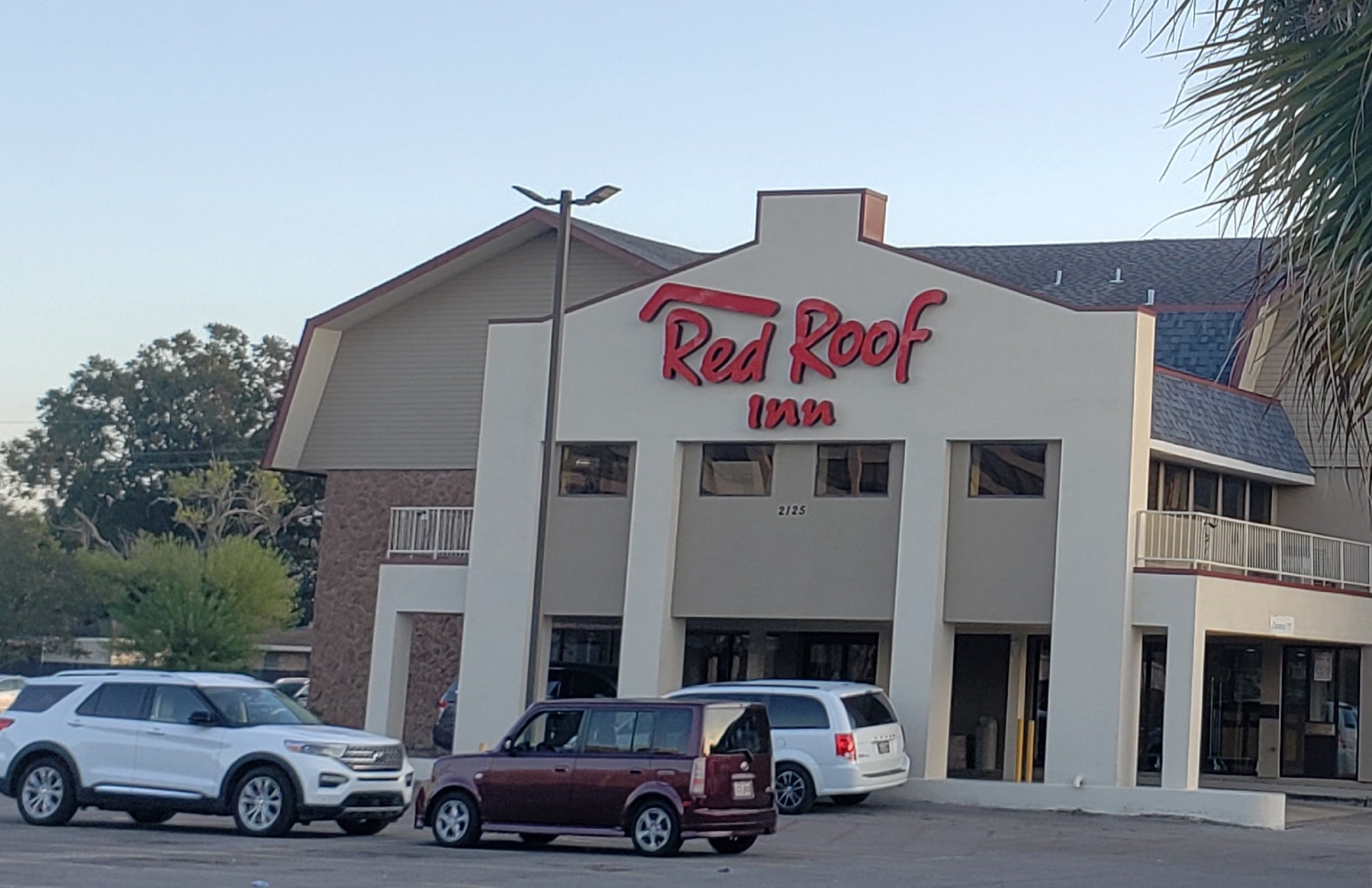 Red Roof Inn KennerNew Orleans Airport Tourist Class Kenner, LA