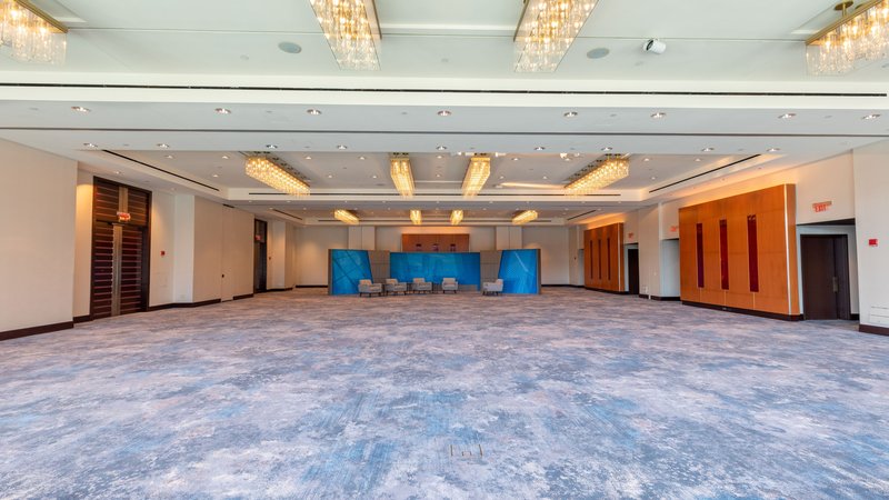 National and Suites Ottawa