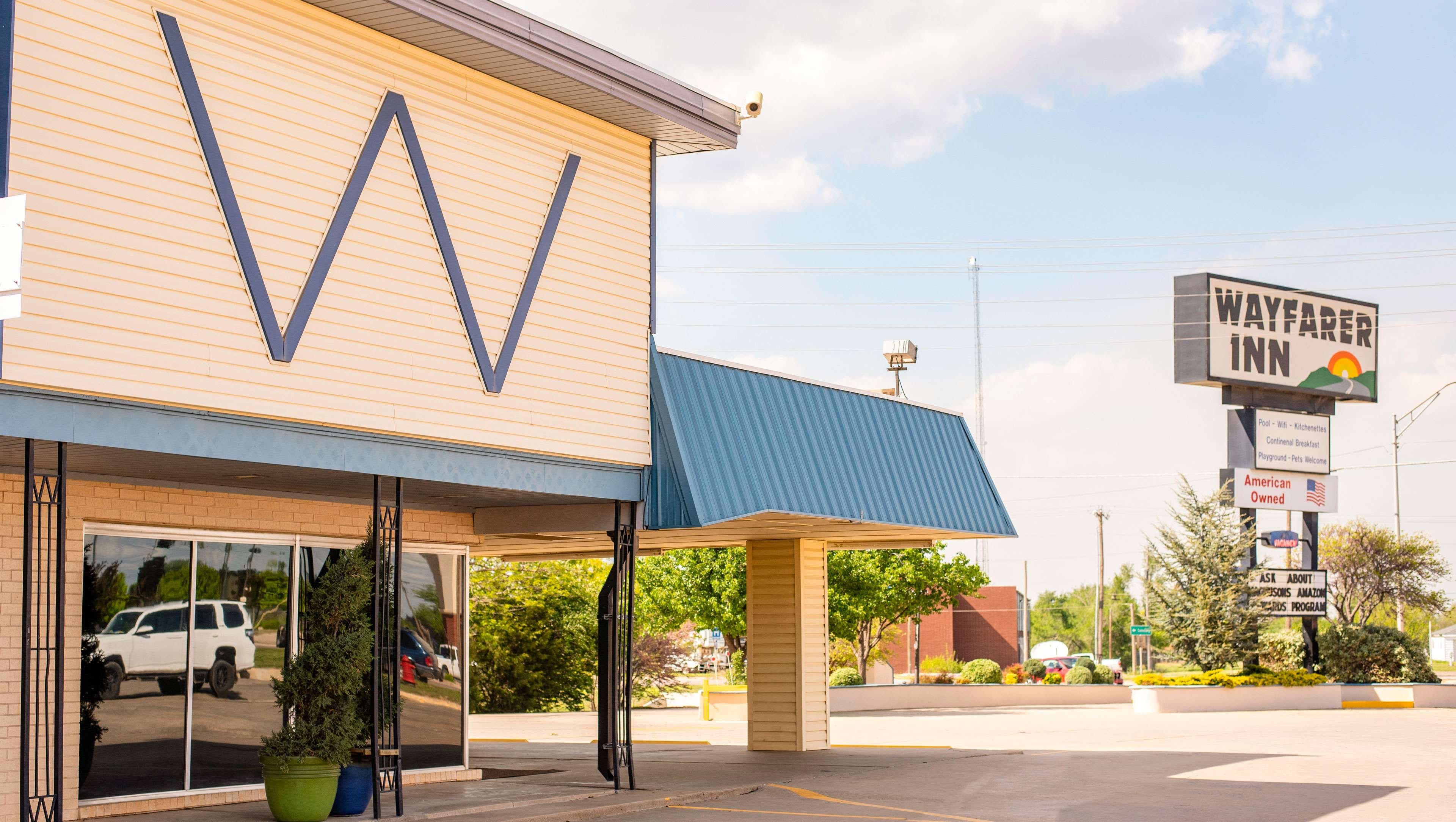 Wayfarer Inn Woodward Woodward, OK Hotels Tourist Class Hotels in