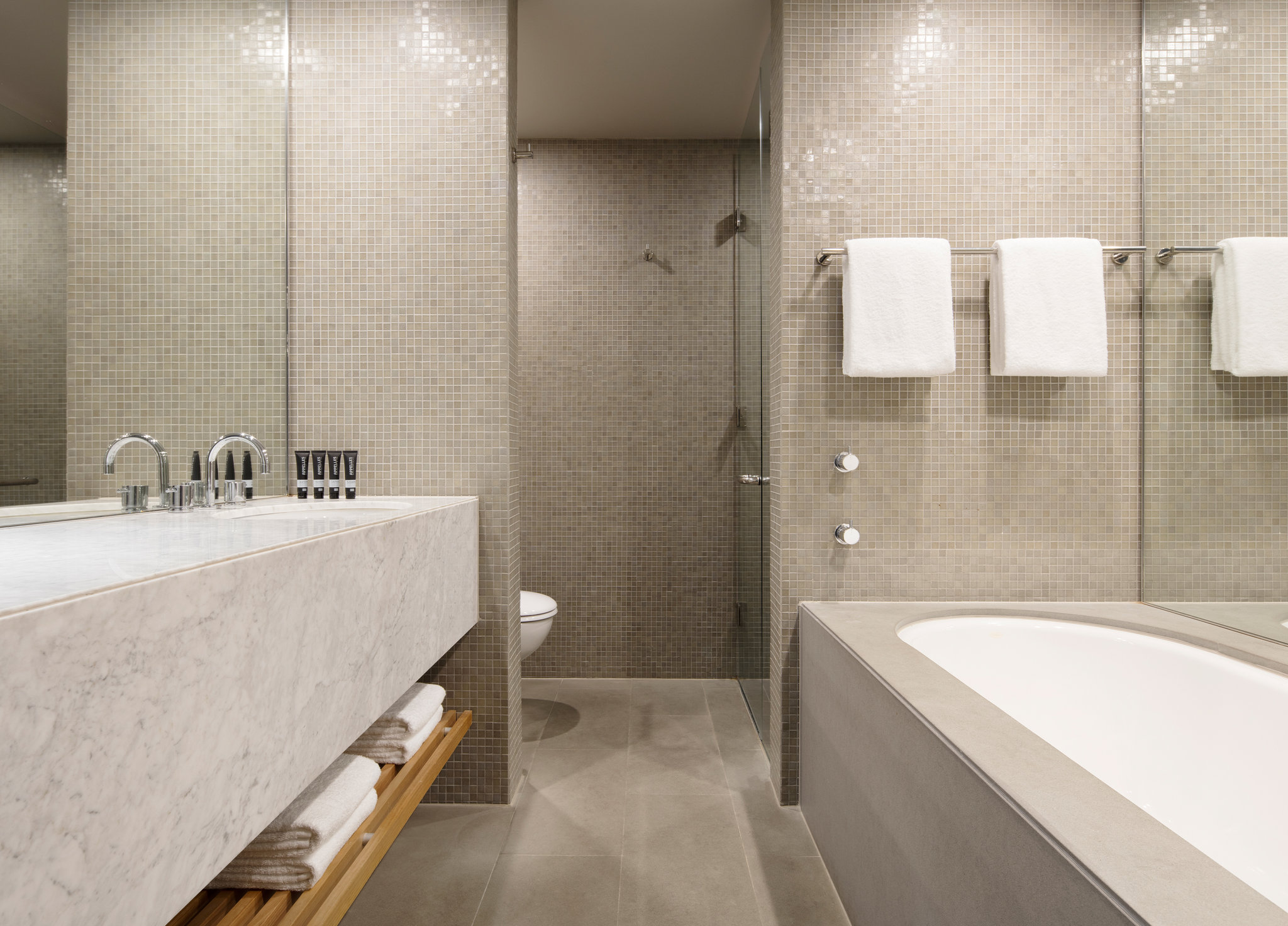 Hotel Realm