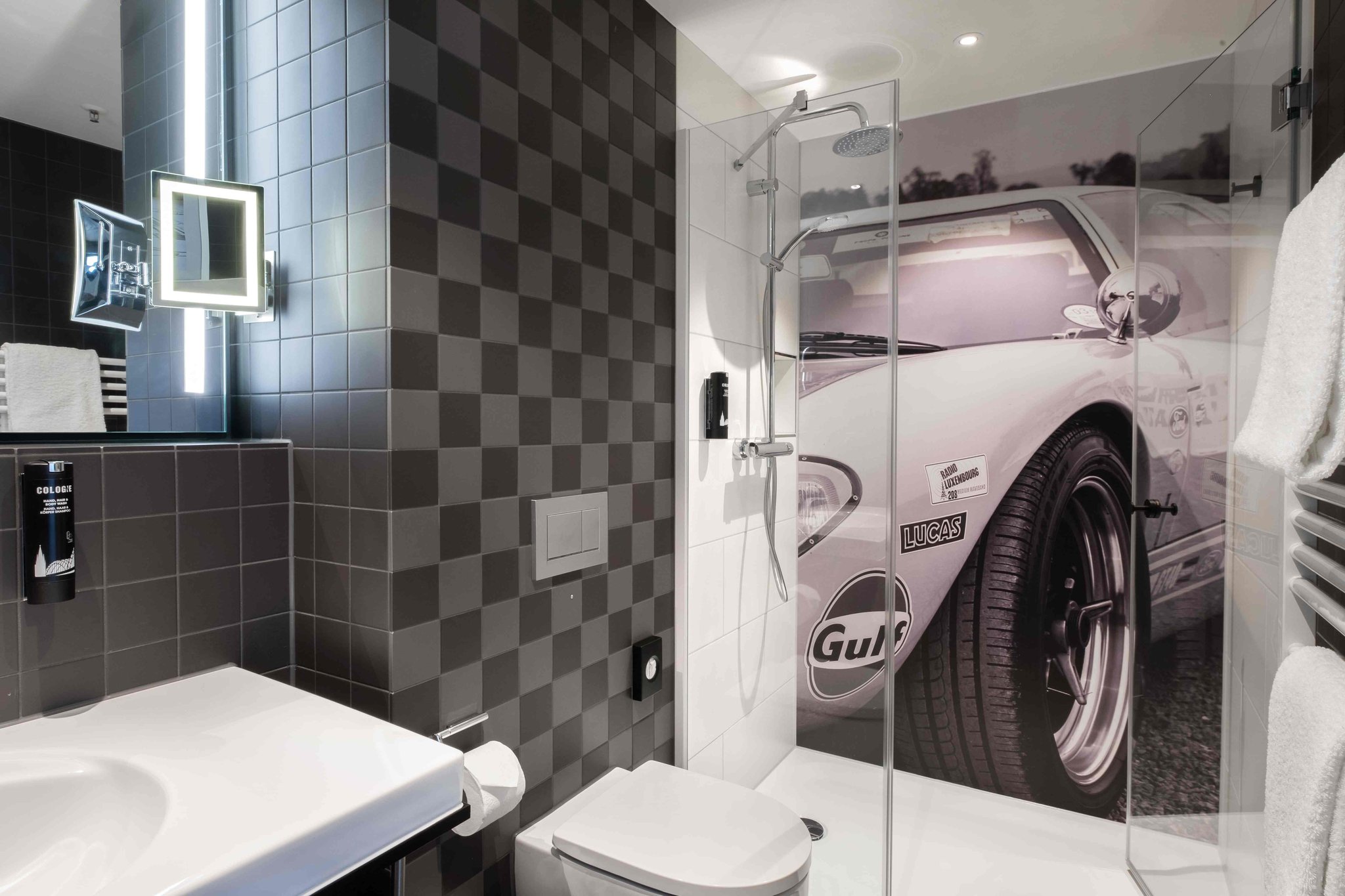 V8 Hotel Koln at MOTORWORLD