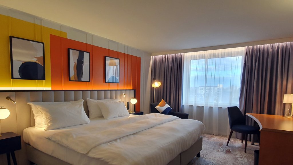 voco DUSSELDORF SEESTERN, an IHG hotel - Tap to explore photos