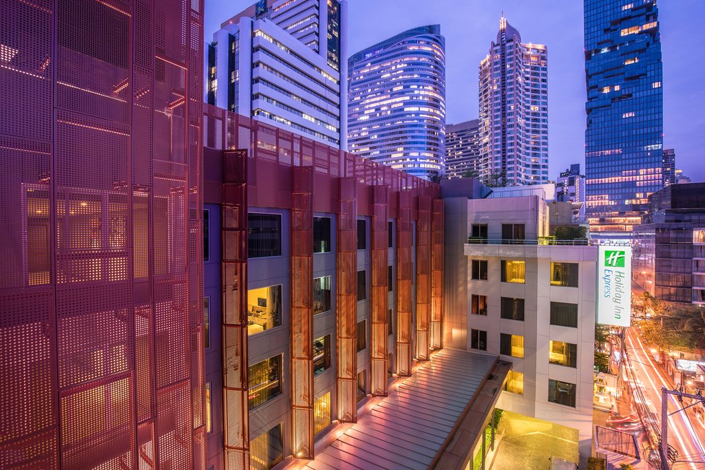 Holiday Inn Express BANGKOK SATHORN by IHG