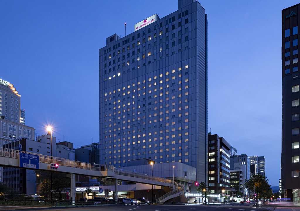 ANA Crowne Plaza Sapporo by IHG - Tap to explore photos