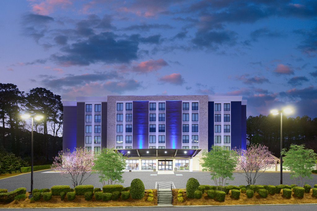 Holiday Inn Express & Suites ATLANTA - TUCKER NORTHLAKE - Tap to explore photos