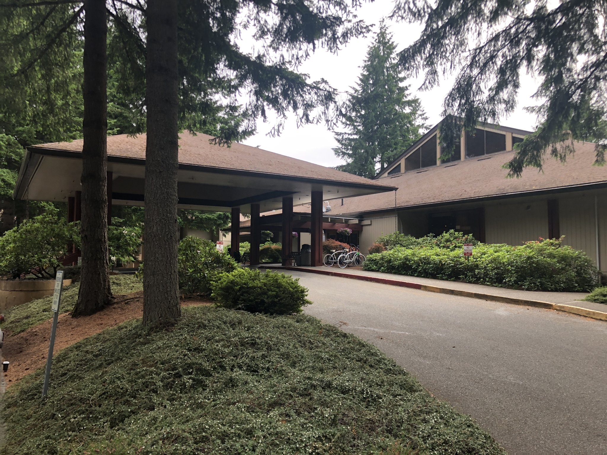 Olympia Hotel At Capitol Lake – Olympia, WA