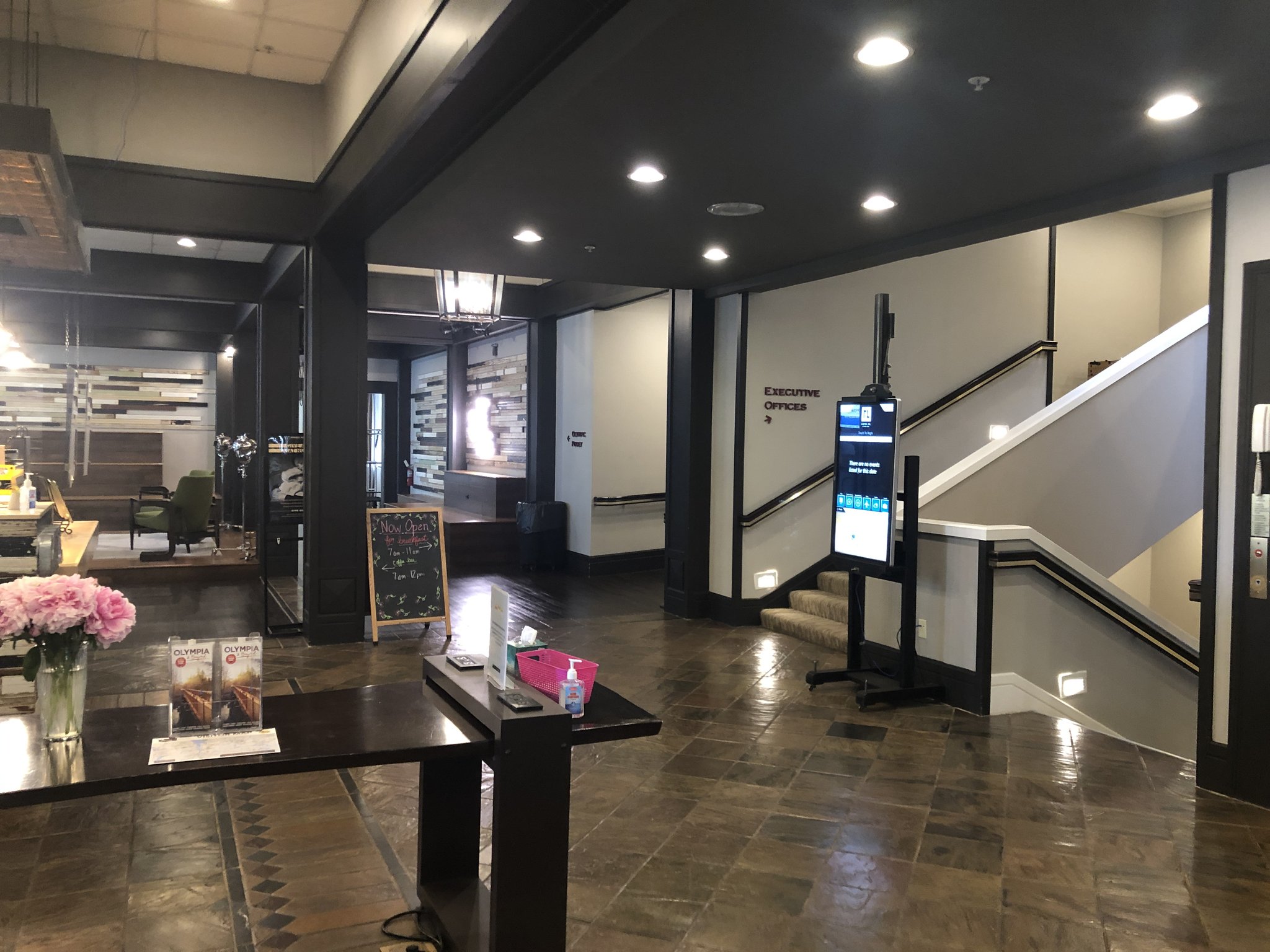 Olympia Hotel At Capitol Lake – Olympia, WA