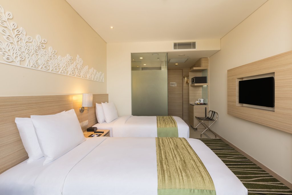 Holiday Inn Express SEMARANG SIMPANG LIMA - Tap to explore photos
