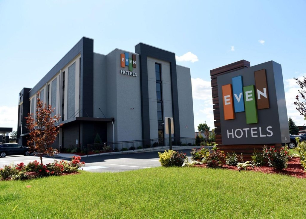 EVEN Hotels MANCHESTER AIRPORT, an IHG hotel - Tap to explore photos