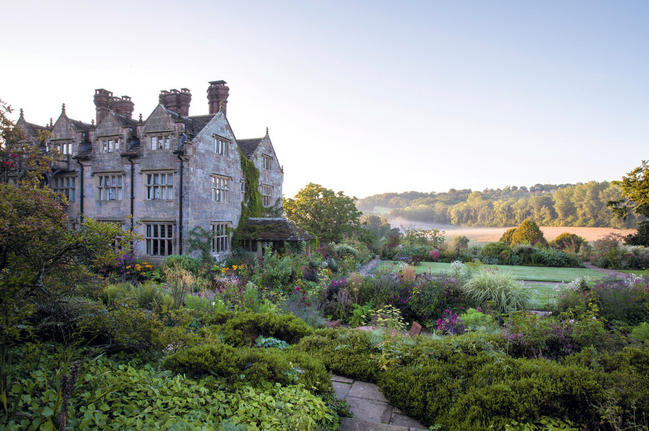 Gravetye Manor Hotel