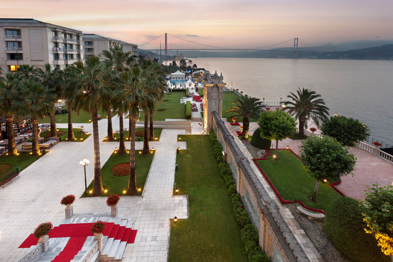 Delta Victoria Ocean Pointe Resort and Spa