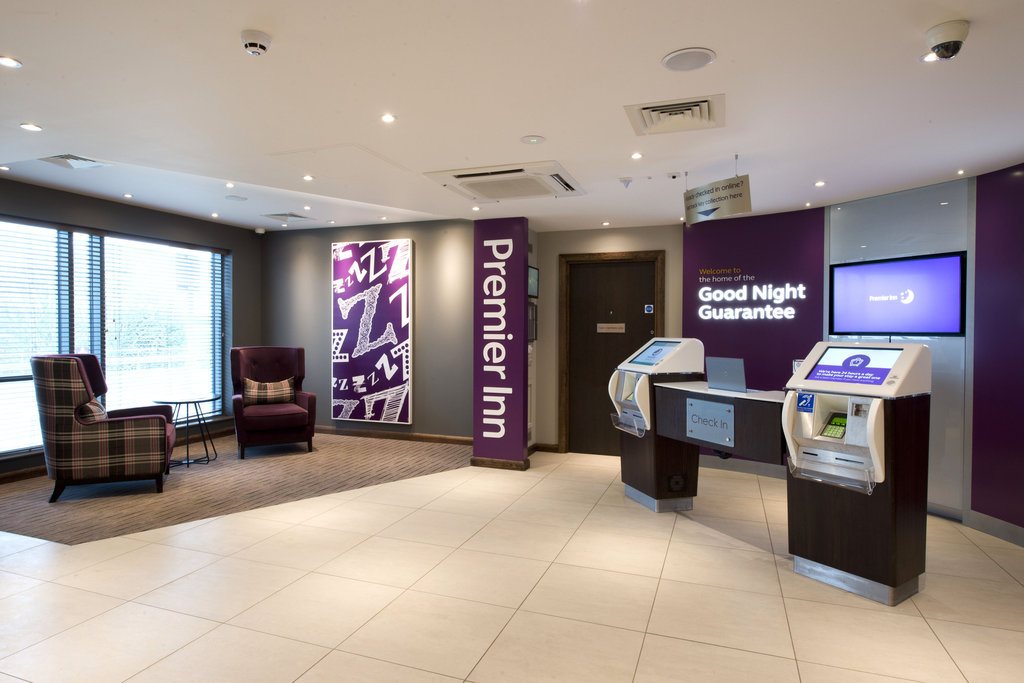 Premier Inn Chipping Norton - Tap to explore photos