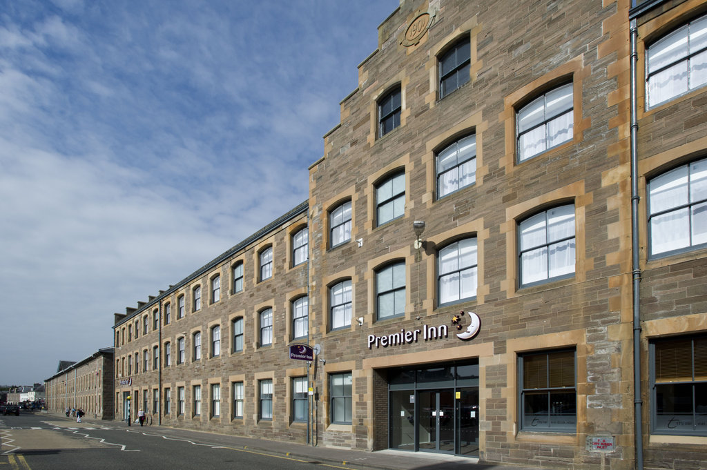 Premier Inn Perth City Centre - Tap to explore photos