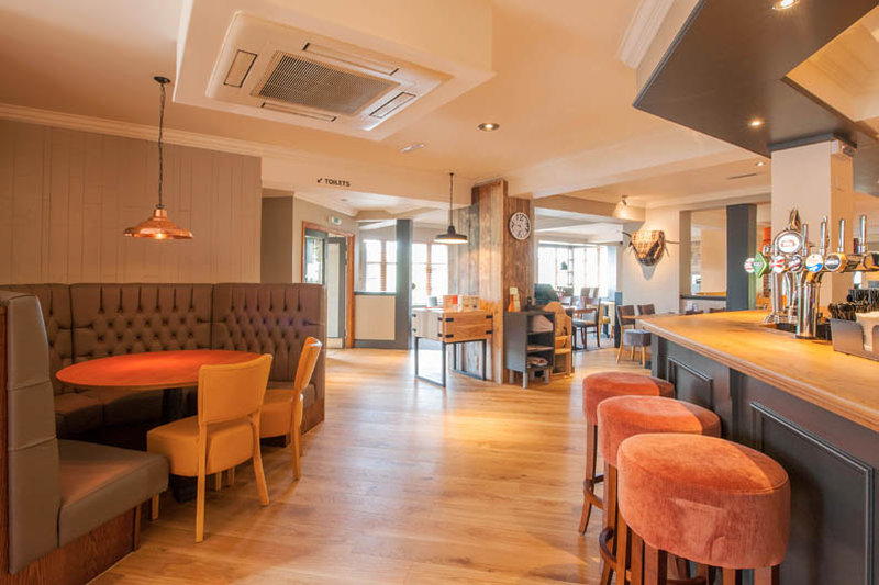 Premier Inn Evesham - Tap to explore photos