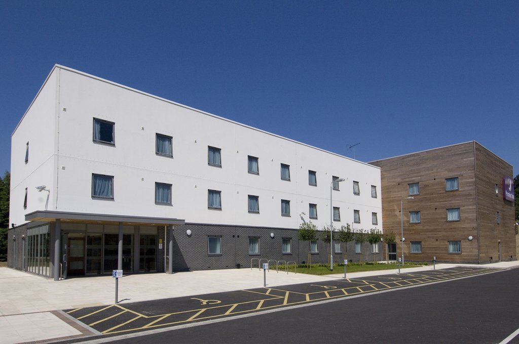 Premier Inn Ashford (Eureka Leisure Park) - Tap to explore photos