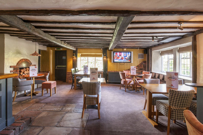 Premier Inn Gloucester (Little Witcombe) - Tap to explore photos