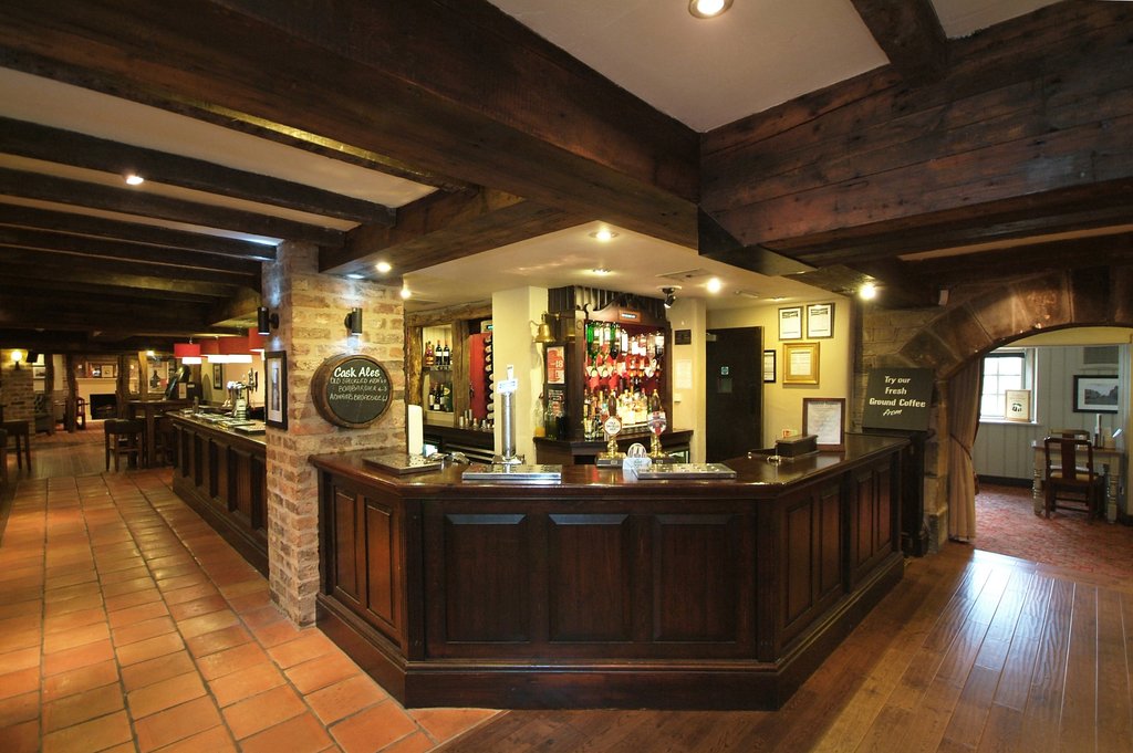 Premier Inn Huddersfield North - Tap to explore photos