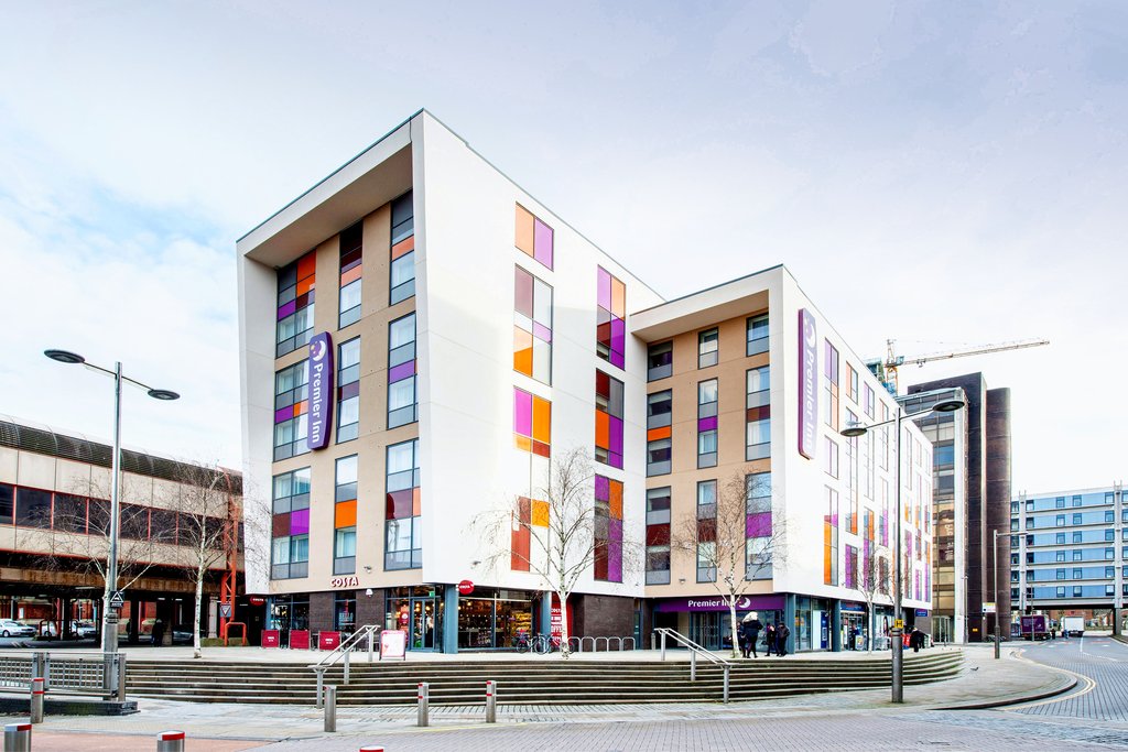 Premier Inn Portsmouth City Centre - Tap to explore photos