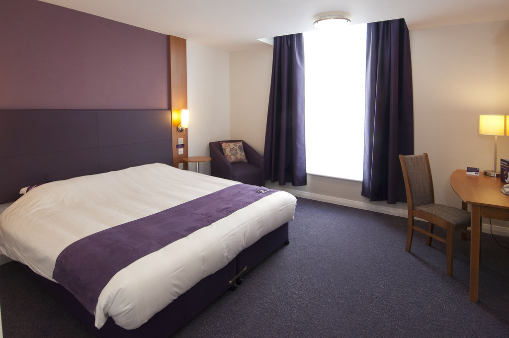 Premier Inn Shrewsbury Town Centre - Tap to explore photos