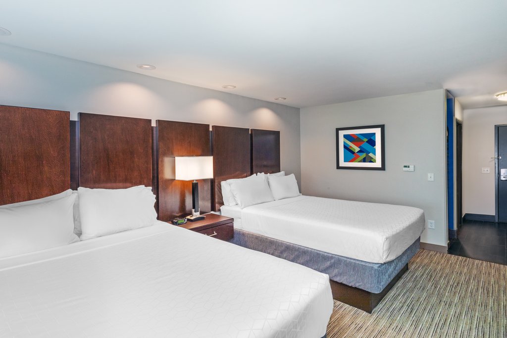 Holiday Inn Express & Suites AUSTIN NW - LAKEWAY - Tap to explore photos