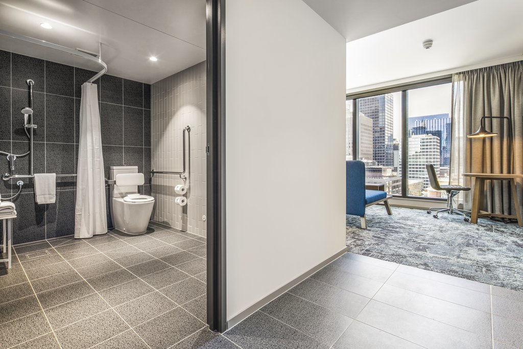 Holiday Inn Express MELBOURNE LITTLE COLLINS - Tap to explore photos