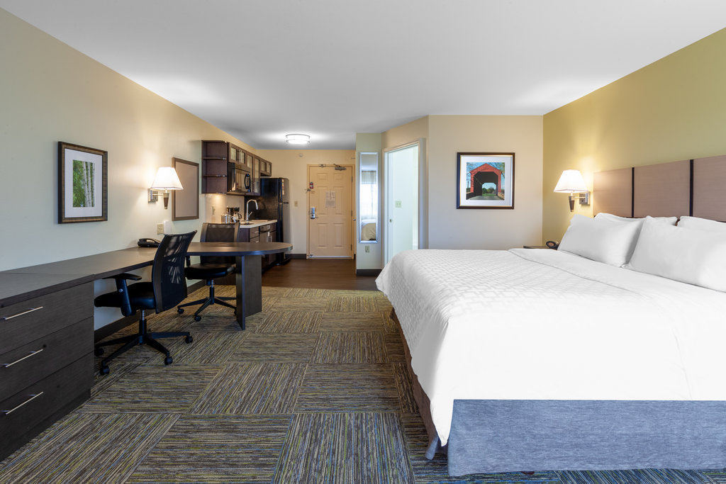 Candlewood Suites Kalamazoo Se, an IHG Hotel - Tap to explore photos