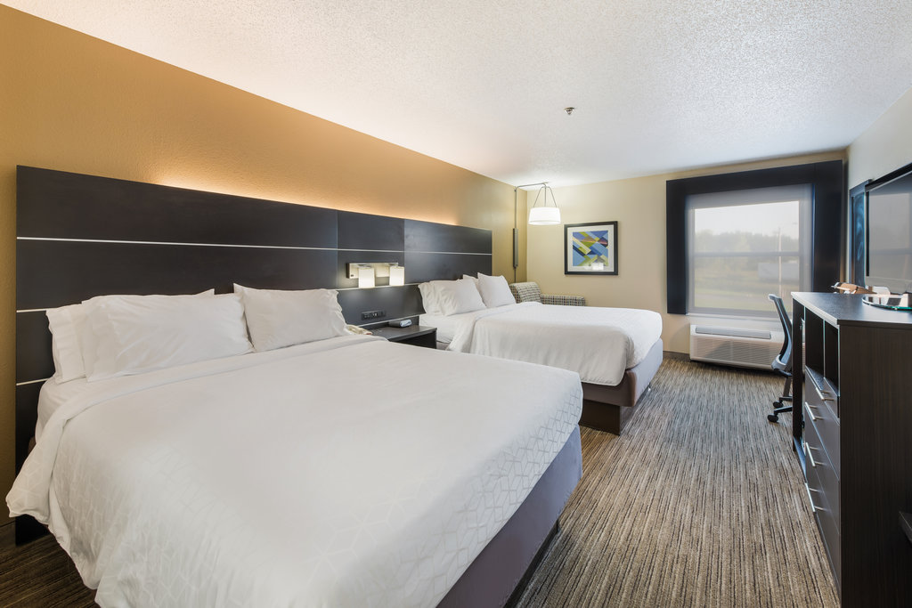 Holiday Inn Express LONDON-I-70 - Tap to explore photos