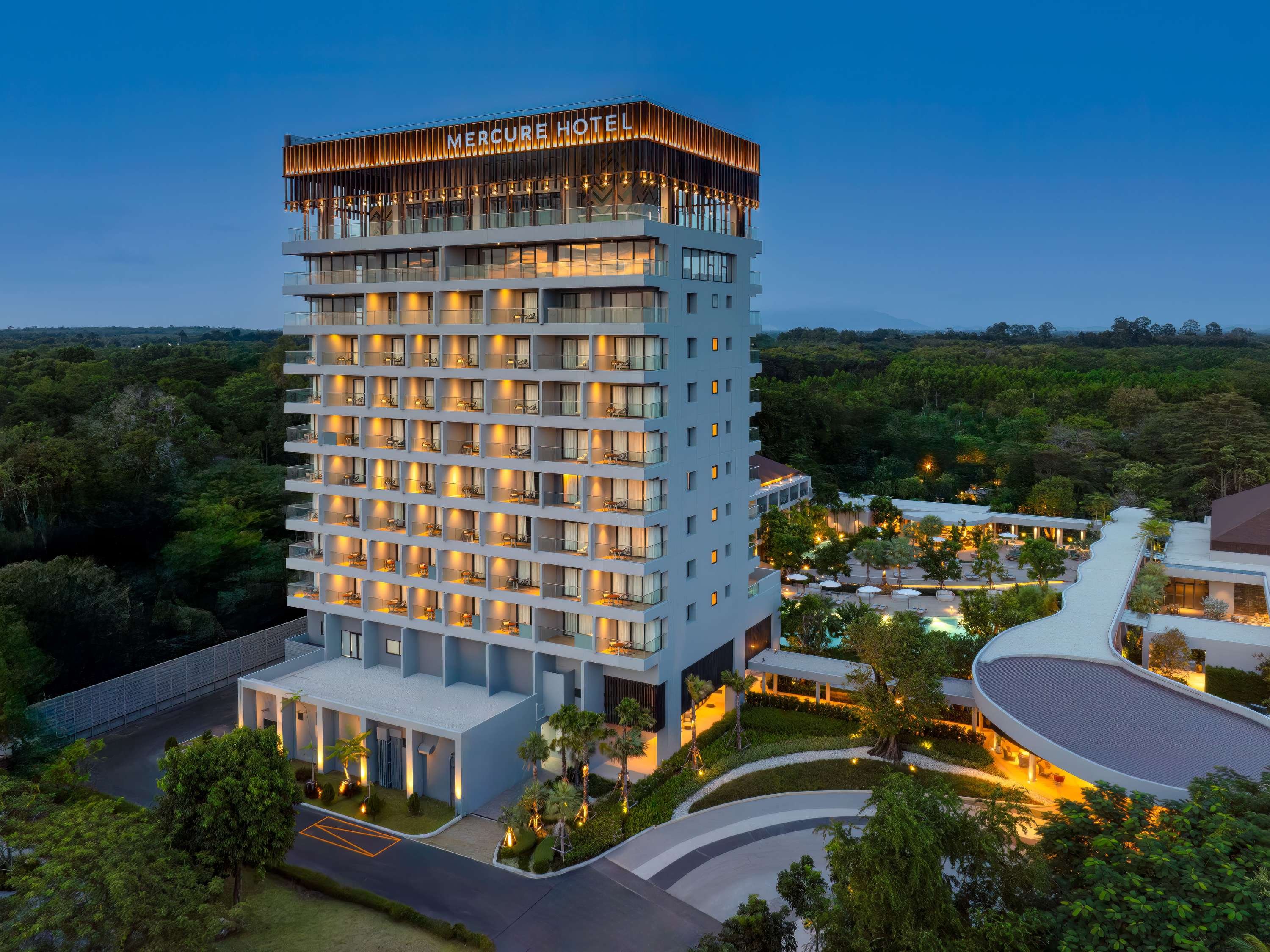 Mercure Rayong Lomtalay Villas & Resort Rayong, Thailand Hotels