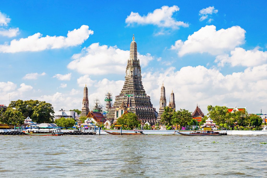 Holiday Inn BANGKOK SILOM by IHG