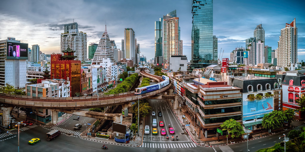 Holiday Inn BANGKOK SILOM by IHG