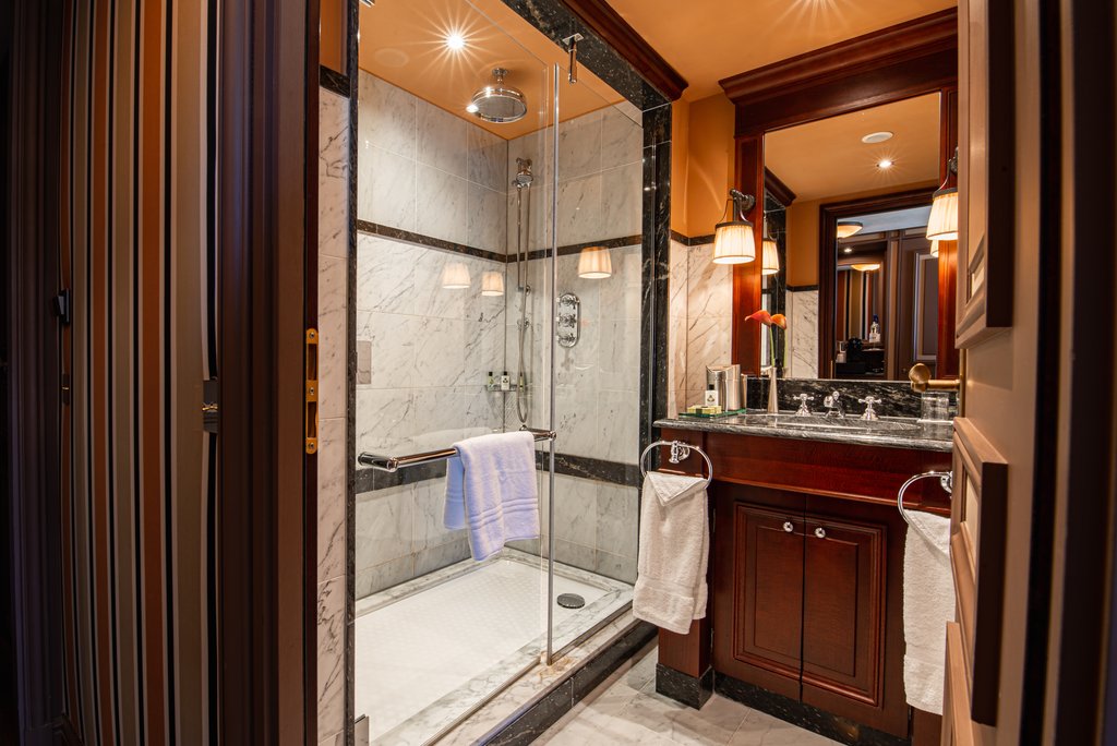 Intercontinental Bordeaux Le Grand Hotel - Tap to explore photos