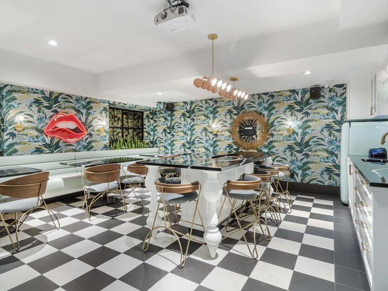 Hotel Belmont Vancouver an Ascend Hotel Collection