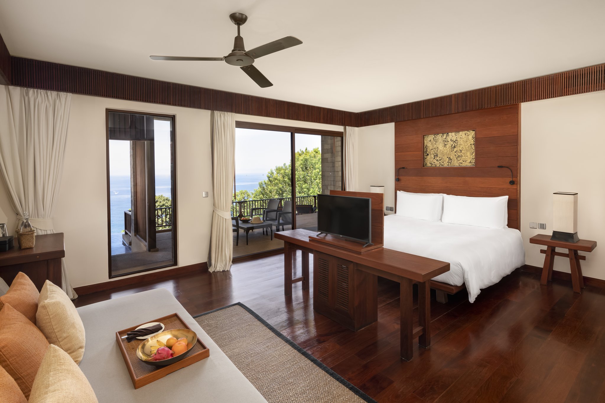 Paresa Resort