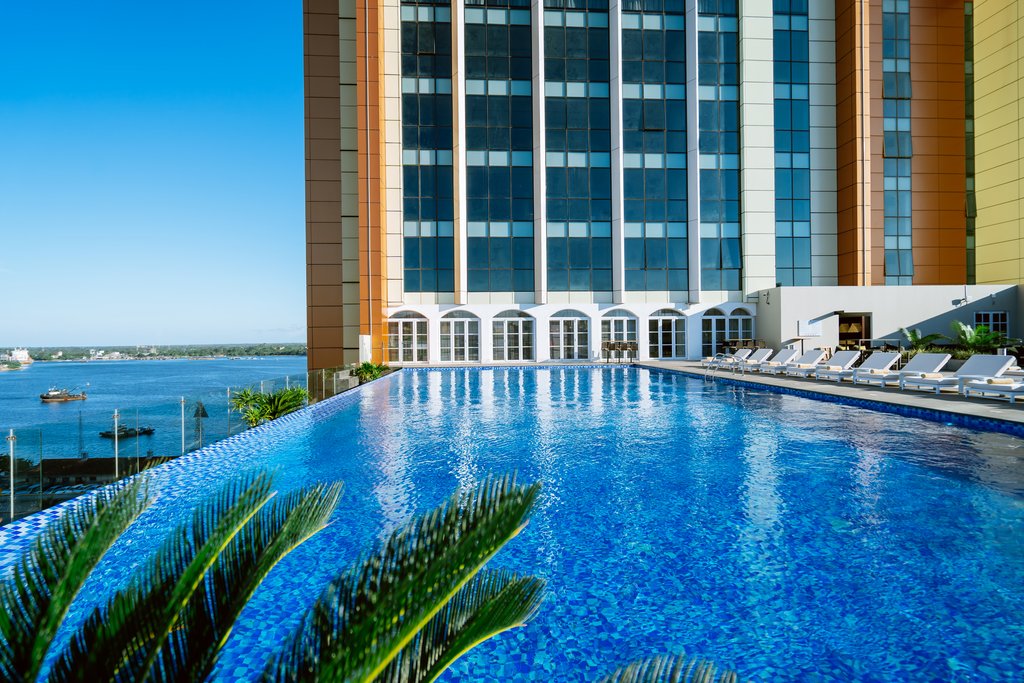 Johari Rotana - Tap to explore photos