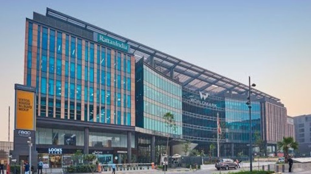 Holiday Inn NEW DELHI AEROCITY by IHG